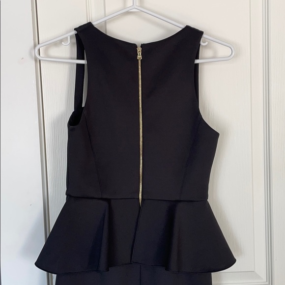 Black Guess Dress - Picture 3 of 3